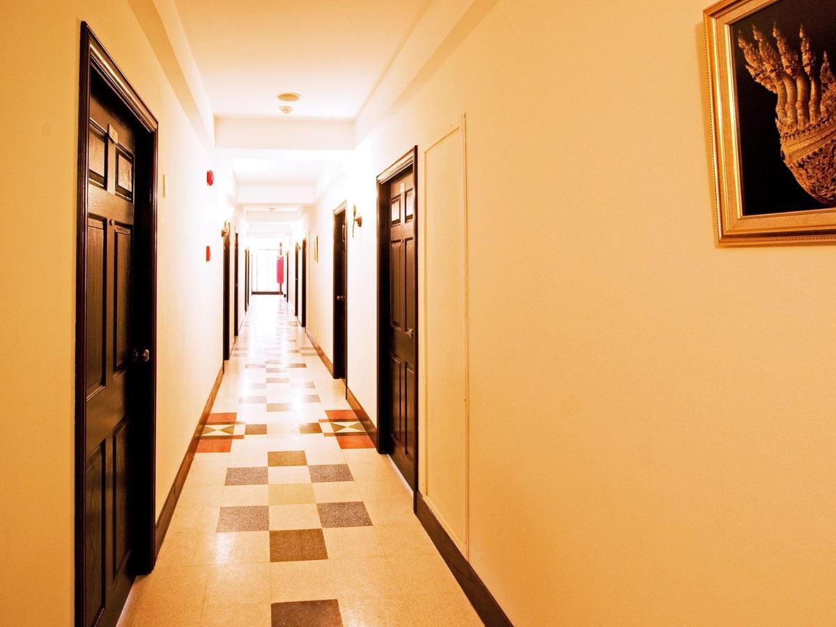 The Ecotel Банкок Екстериор снимка